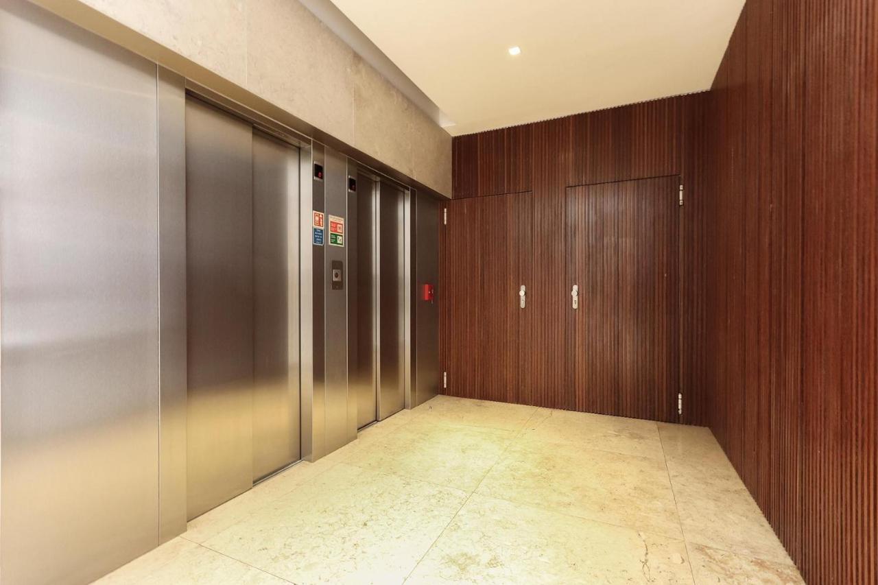 Apartment Downtown Chiado By Homing Lissabon